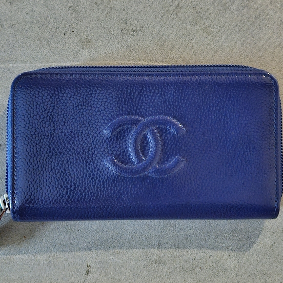 Chanel Purple Women's Wallet - Picture 3 of 5